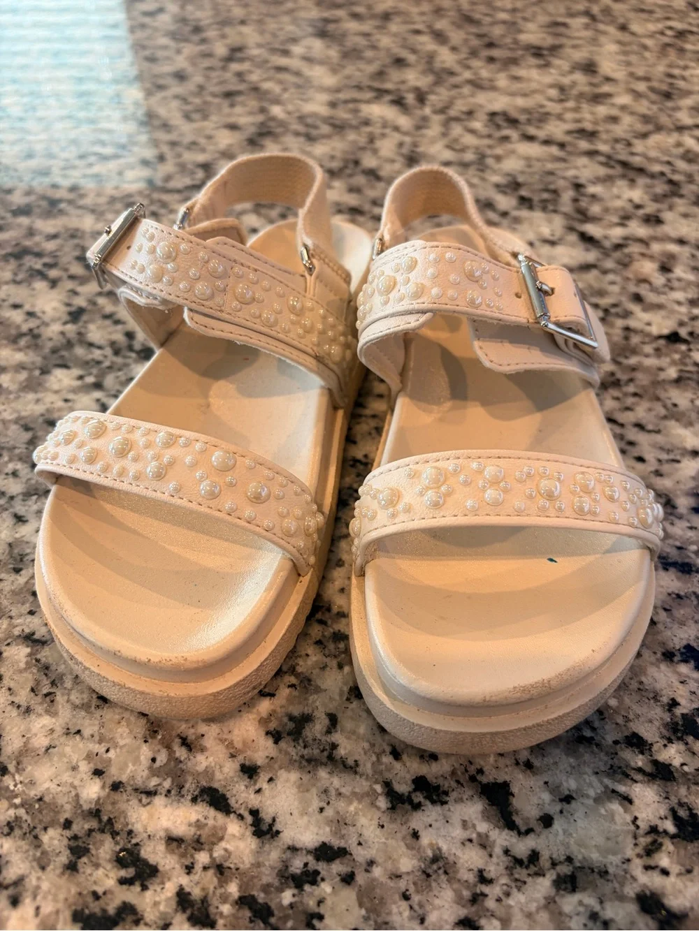 Kids size 12 Steve Madden Pearl-Detail Sandals